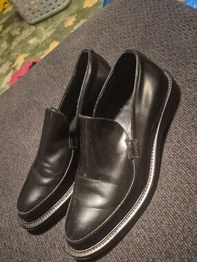 Via Spiga Black Leather Slip-On Loafers